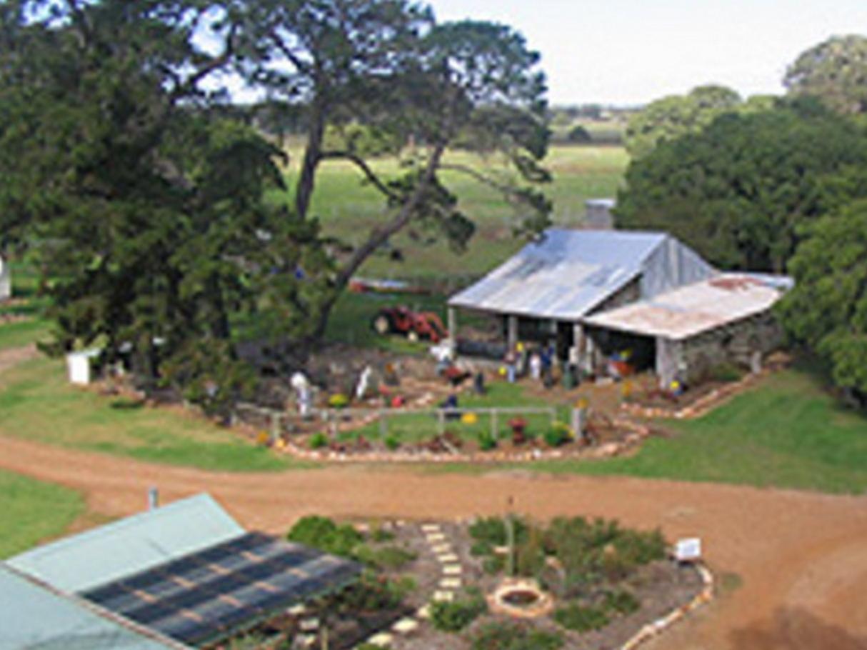 Sunflowers Animal Farm & Farmstay Margaret River Bagian luar foto